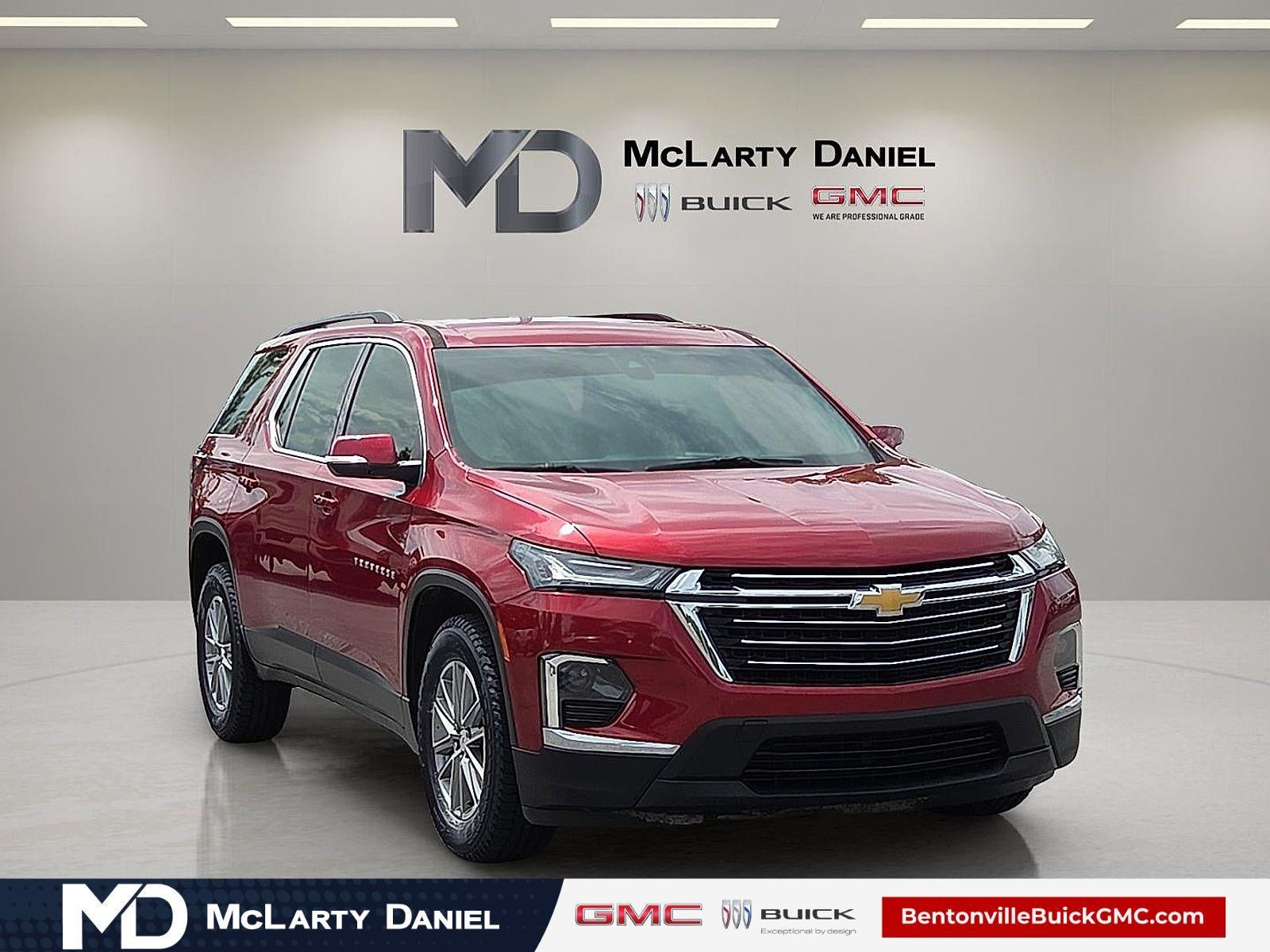 2023 Chevrolet Traverse LT Cloth in Radiant Red Tintcoat — front three-quarter view