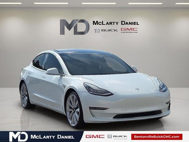 2018 Tesla Model 3 Long Range Battery in White — front three-quarter view